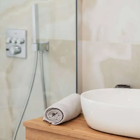Apartment De Charme Avec Jacuzzi Et Sauna - Experience Authentique Et Intemporelle La Colle-sur-Loup