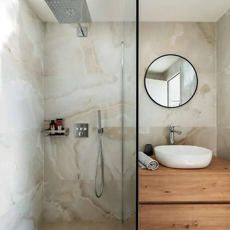 Apartment De Charme Avec Jacuzzi Et Sauna - Experience Authentique Et Intemporelle